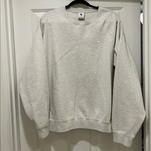 Nike Light Gray Crewneck Sweatshirt